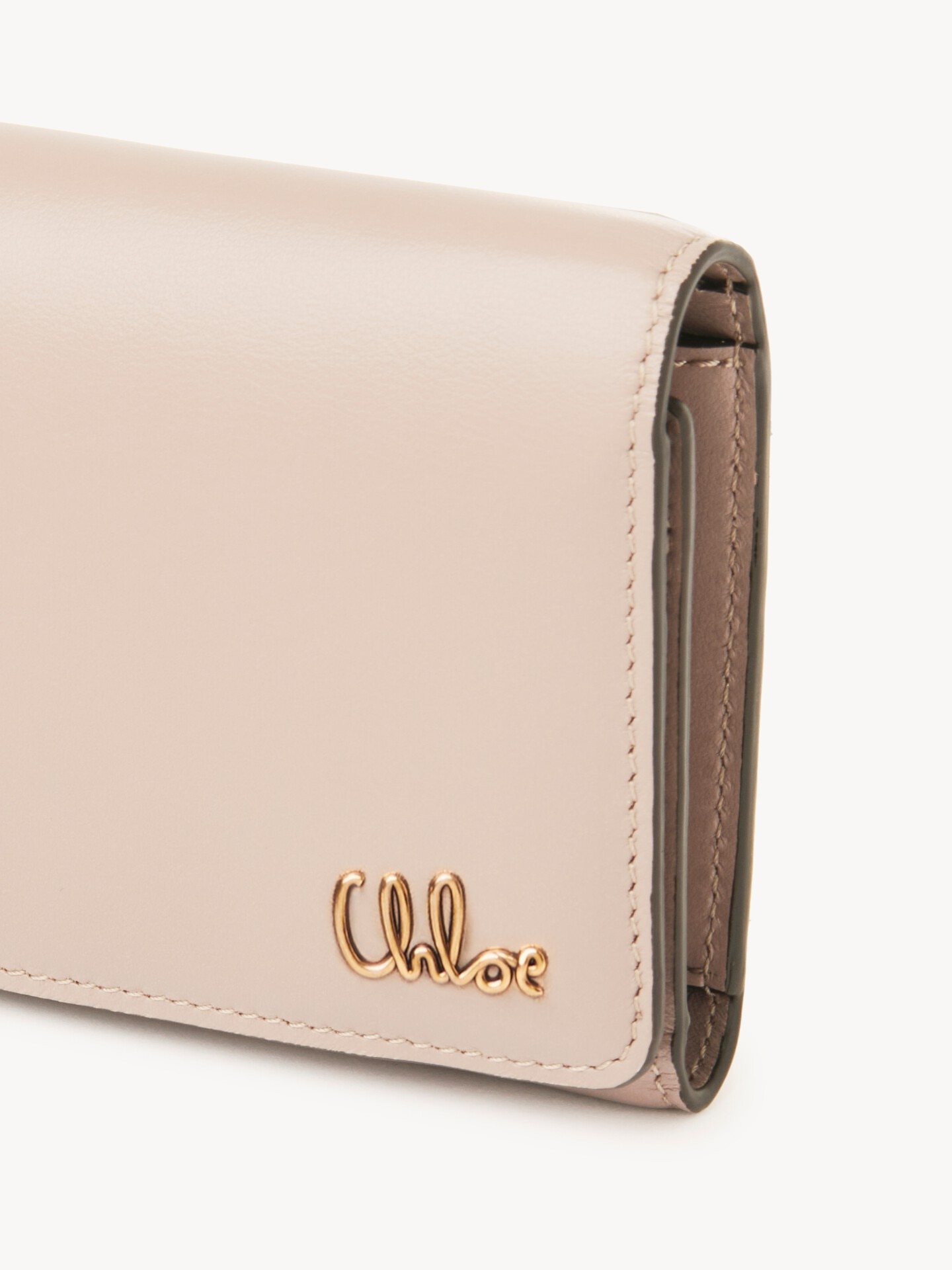 Small Chlo&eacute; Iconic tri-fold with coin pocket in shiny leather - 5