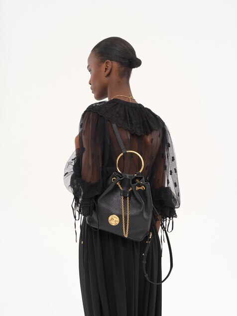 Kleiner Bracelet Rucksack aus genarbtem Leder
