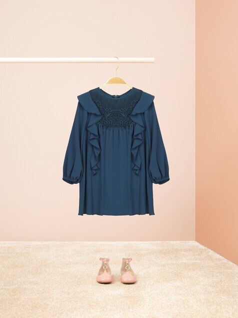 Vestido bordado de guipur para ni&ntilde;os