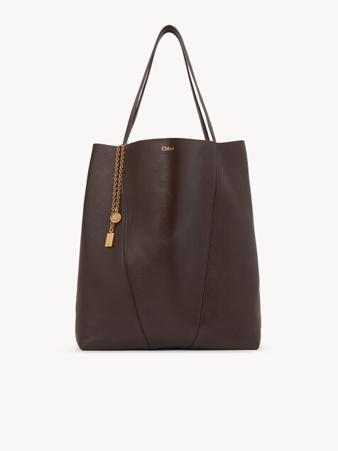 Large Chlo&eacute; Spin tote bag in grained leather