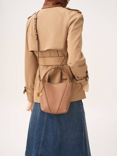 Small Chlo&eacute; Spin tote bag in grained leather