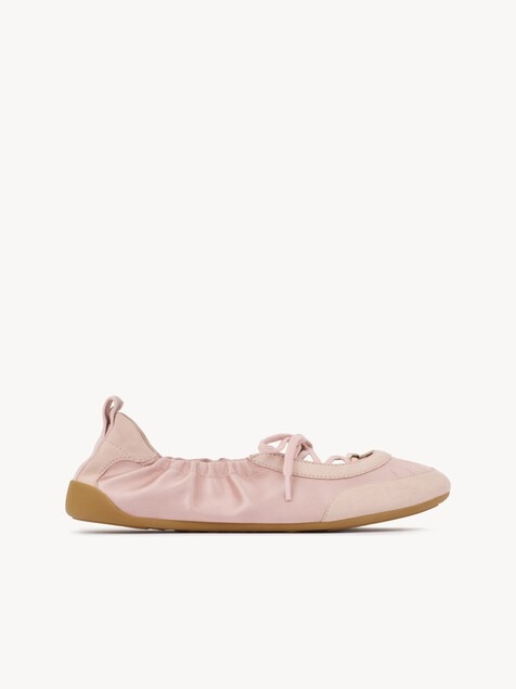 Chlo&eacute; Kick ballerina sneaker