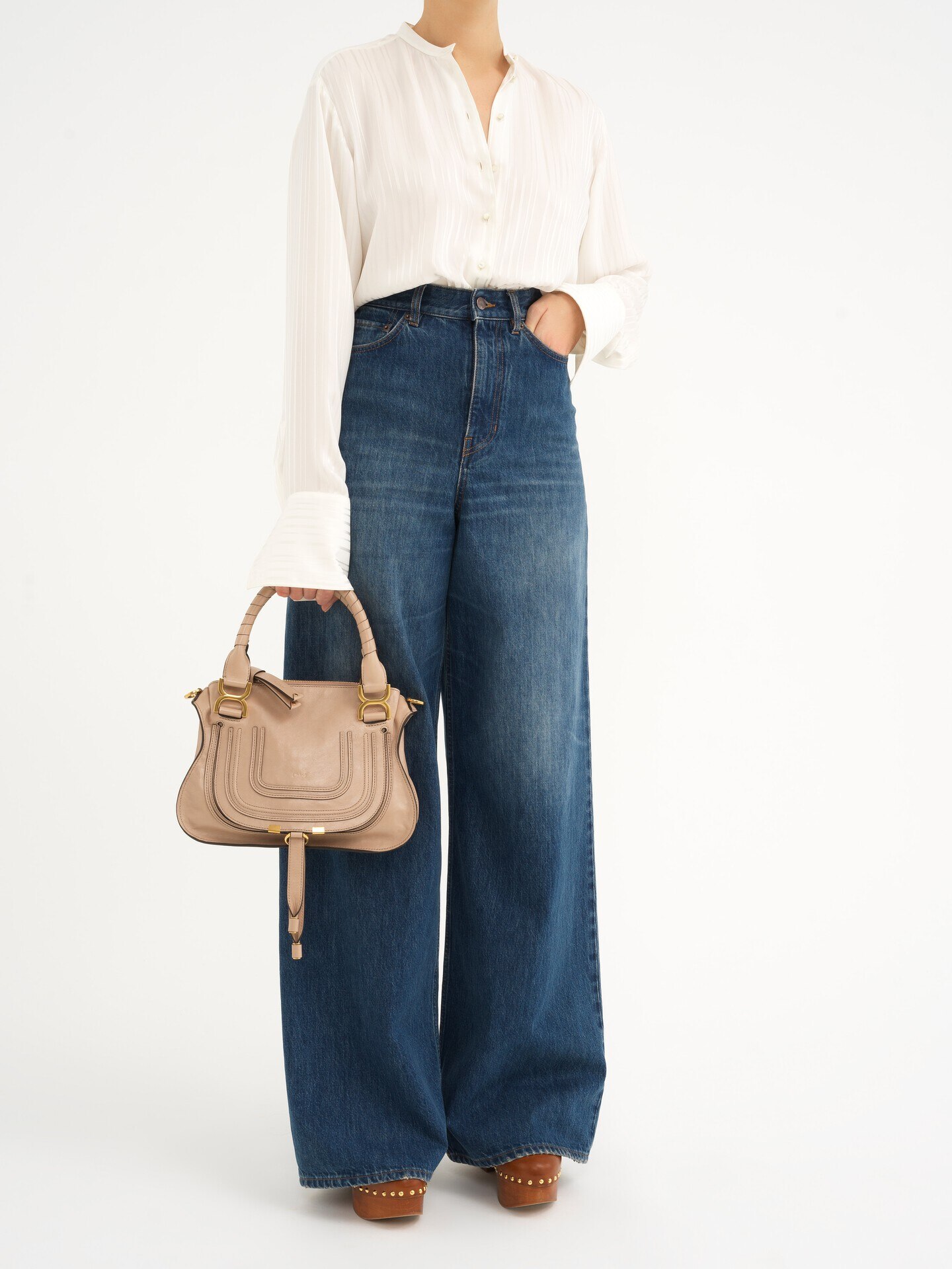 シャイニーレザー製Marcieスモールバッグ ベージュ - Chloé