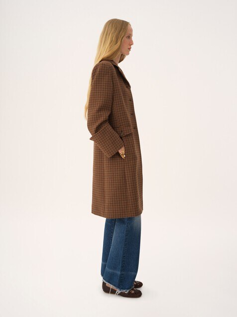Riding coat in houndstooth wool