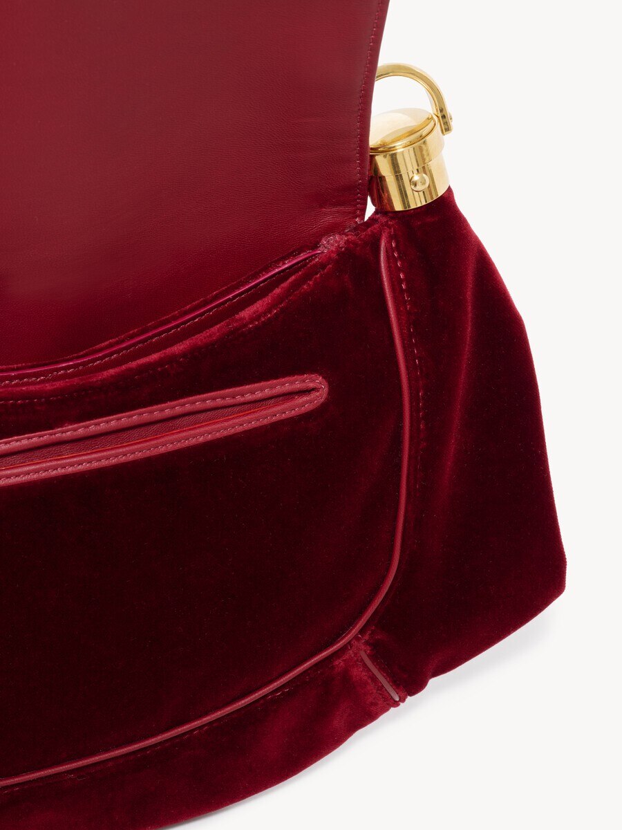 Bolso hobo Marcie Foulard peque&ntilde;o de terciopelo con tachuelas - 7