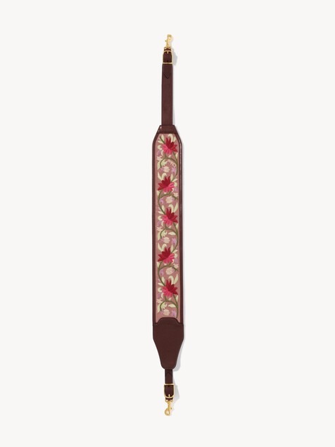 Correa de cuero granulado con bordado floral