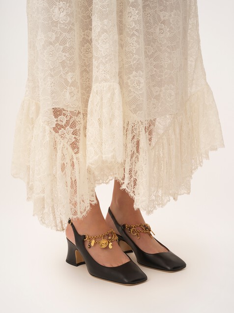 Zapatos de tac&oacute;n Chlo&eacute; Charms