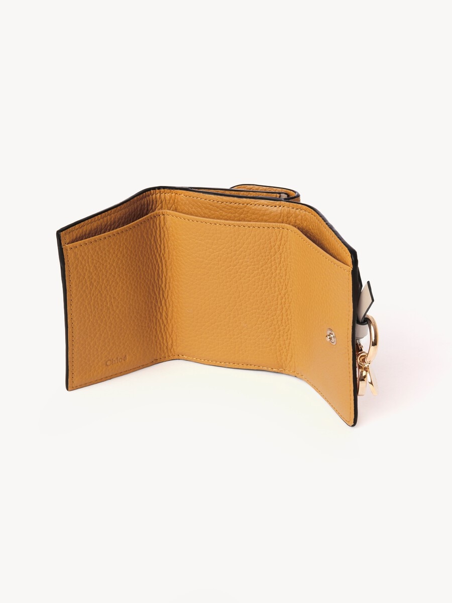 Mini Alphabet tri-fold in grained leather - 4
