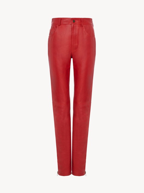 Slim pants in leather