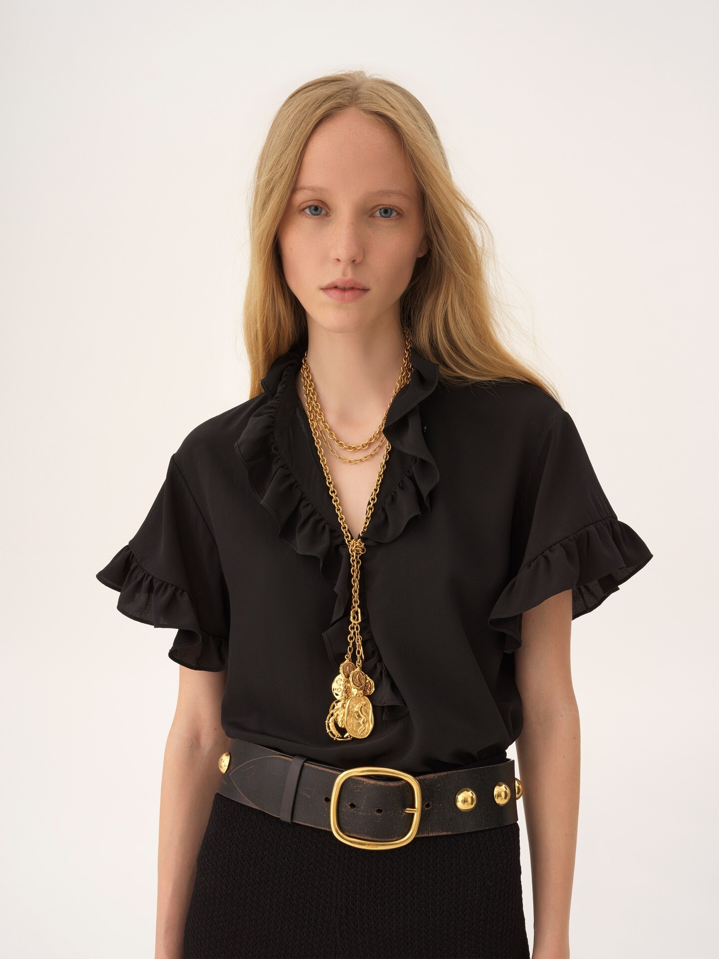 The Chlo&eacute; Medals necklace - 3