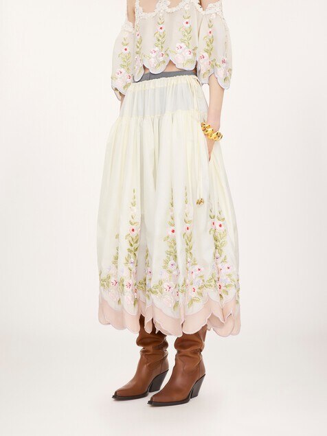 Gathered long skirt in technical taffeta