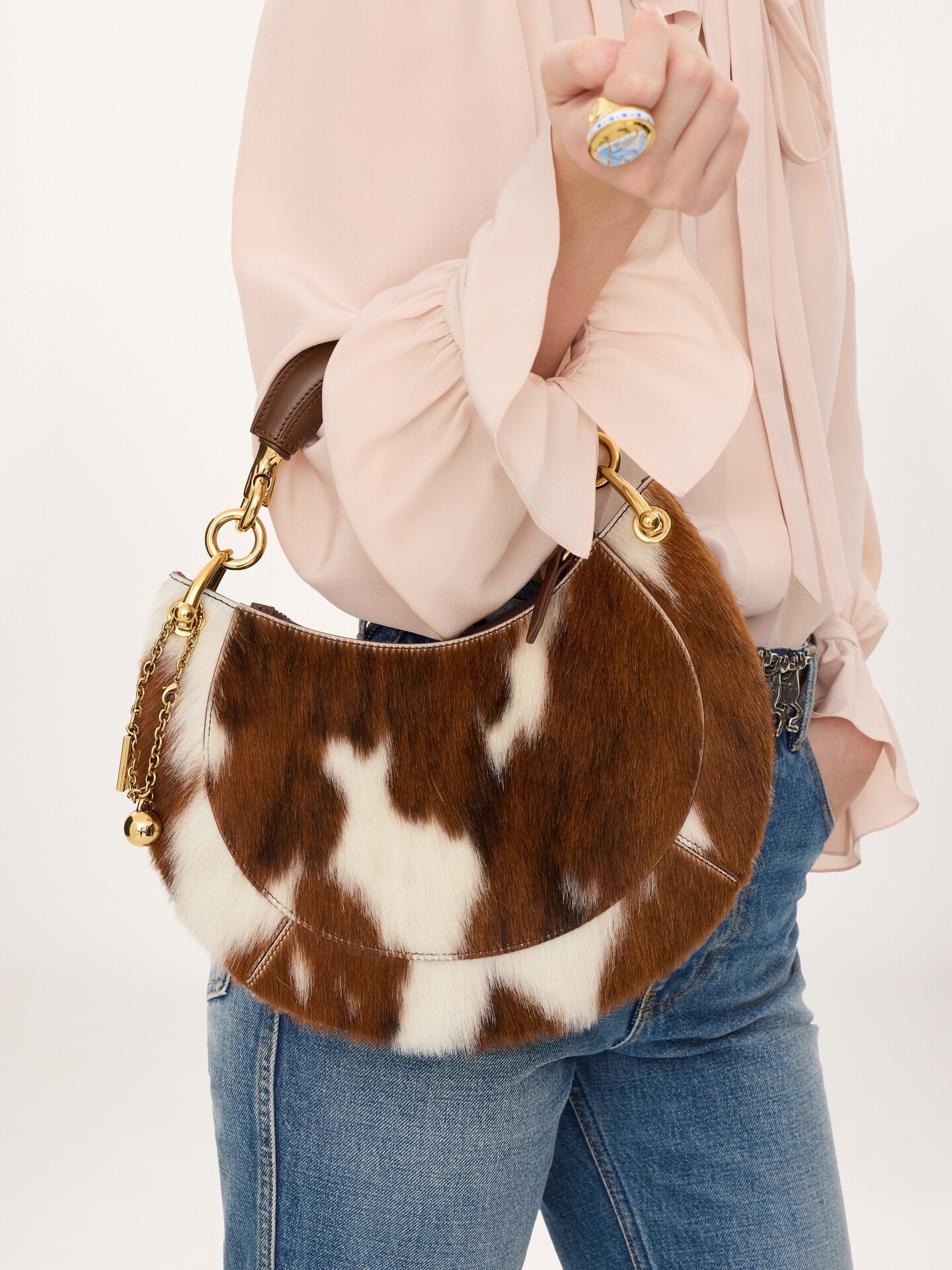 Small Chlo&eacute; Banana zipped hobo bag in hair-on leather - 3.0