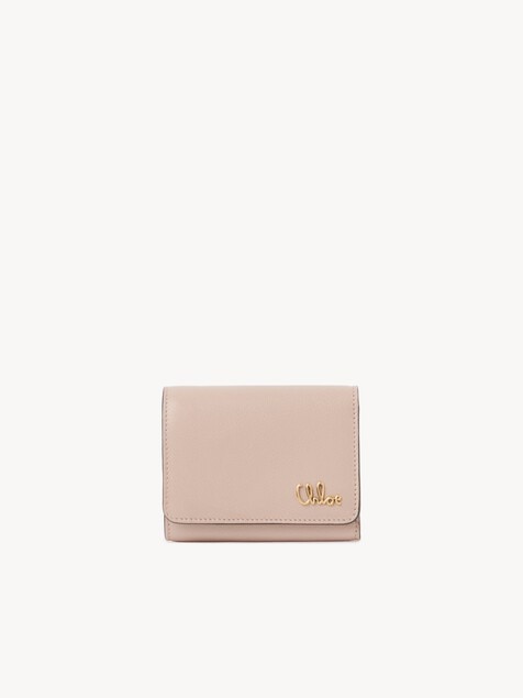 Petit portefeuille &agrave; trois volets Chlo&eacute; Iconic en cuir grain&eacute;