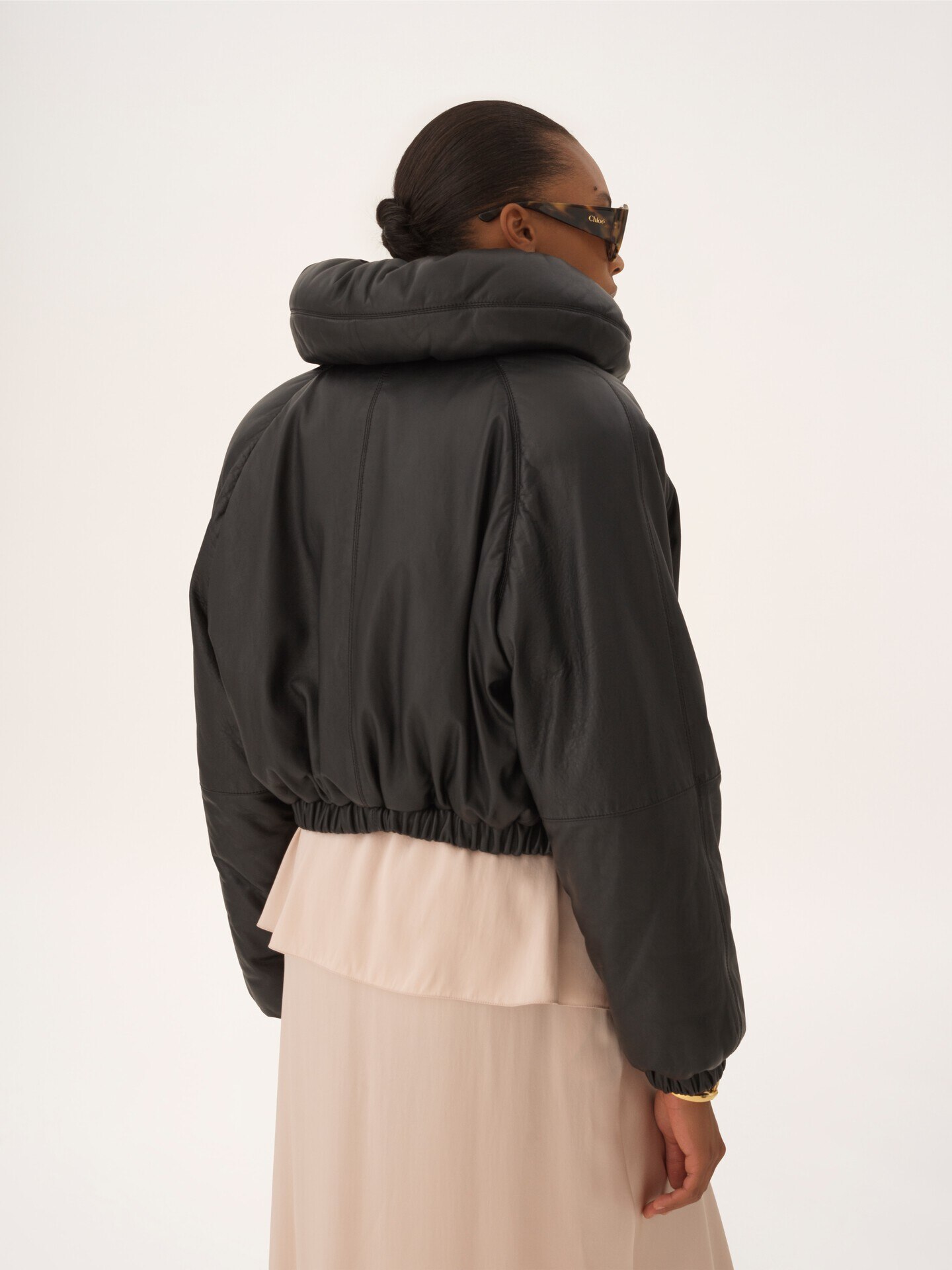 Short puffer jacket in leather - 5