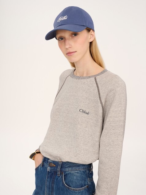 Gorra Chlo&eacute; Charms de algod&oacute;n
