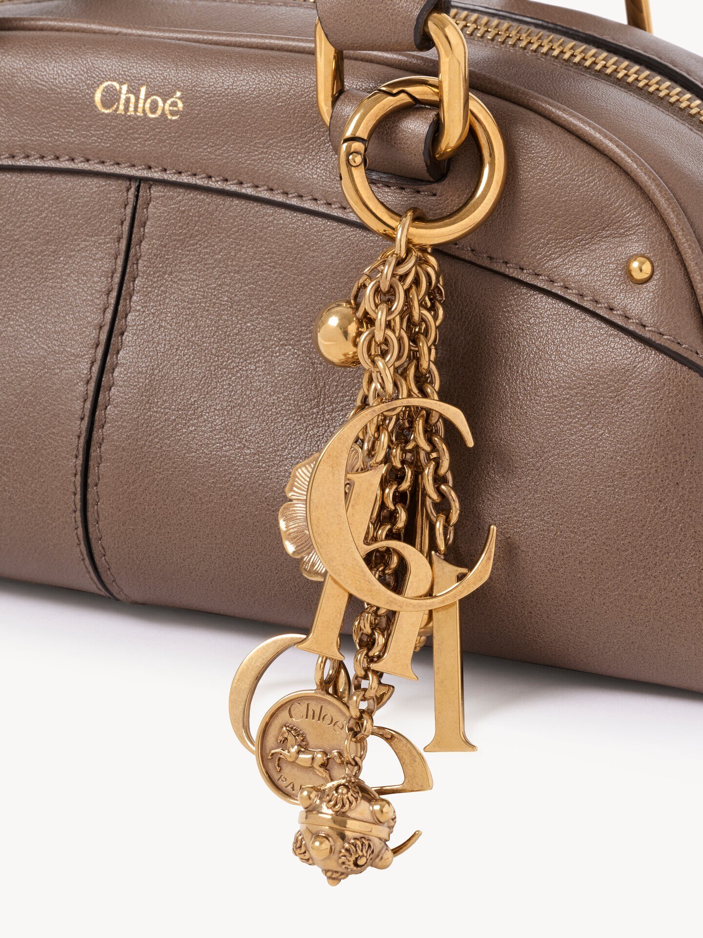 Small Chlo&eacute; bowling bag in soft leather - 9