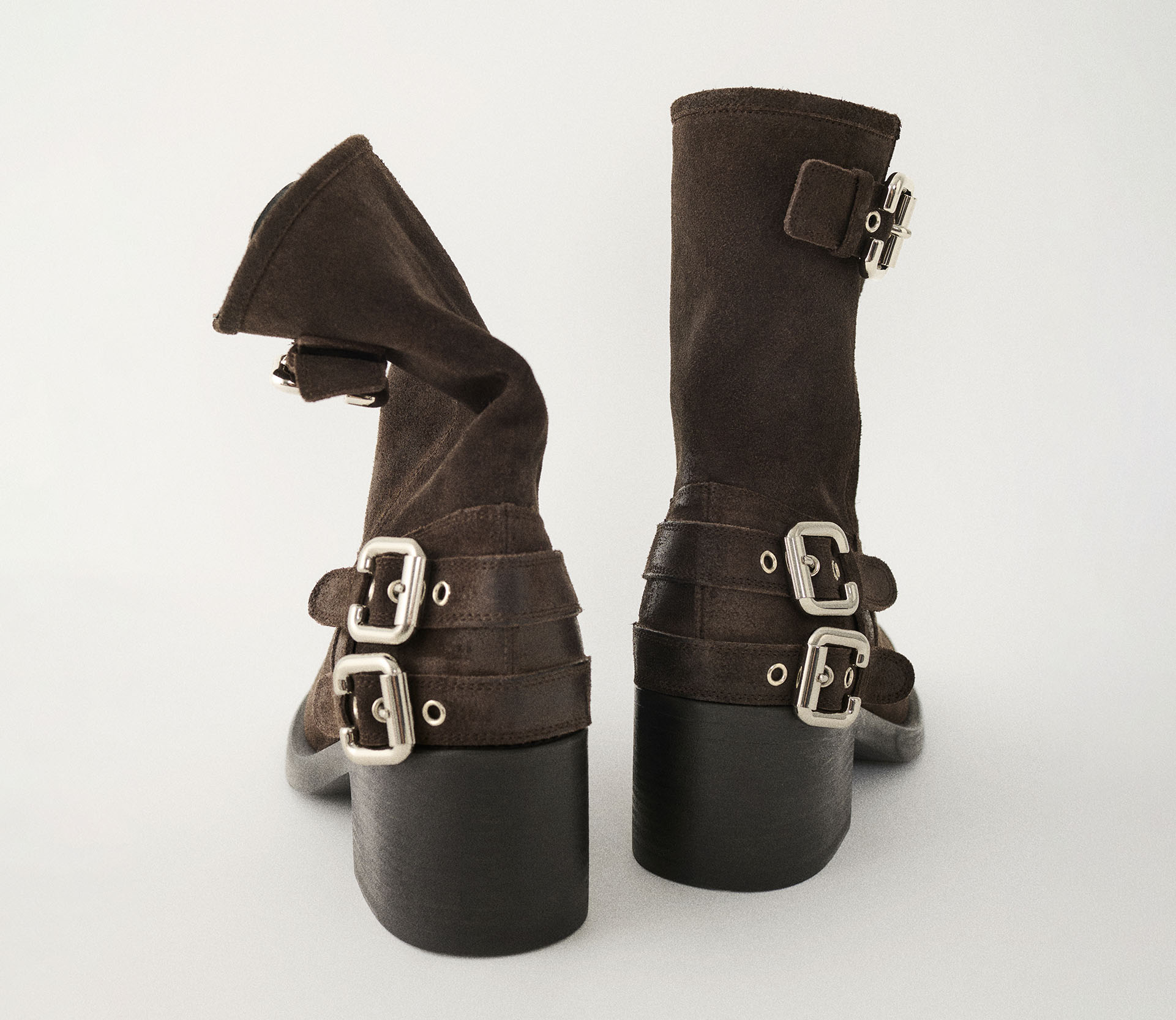 Chloe クロエ　チェルシーブーツ　サイドゴア　39 Chloe クロエ チェルシーブーツ サイドゴア 39 Chloe クロエ