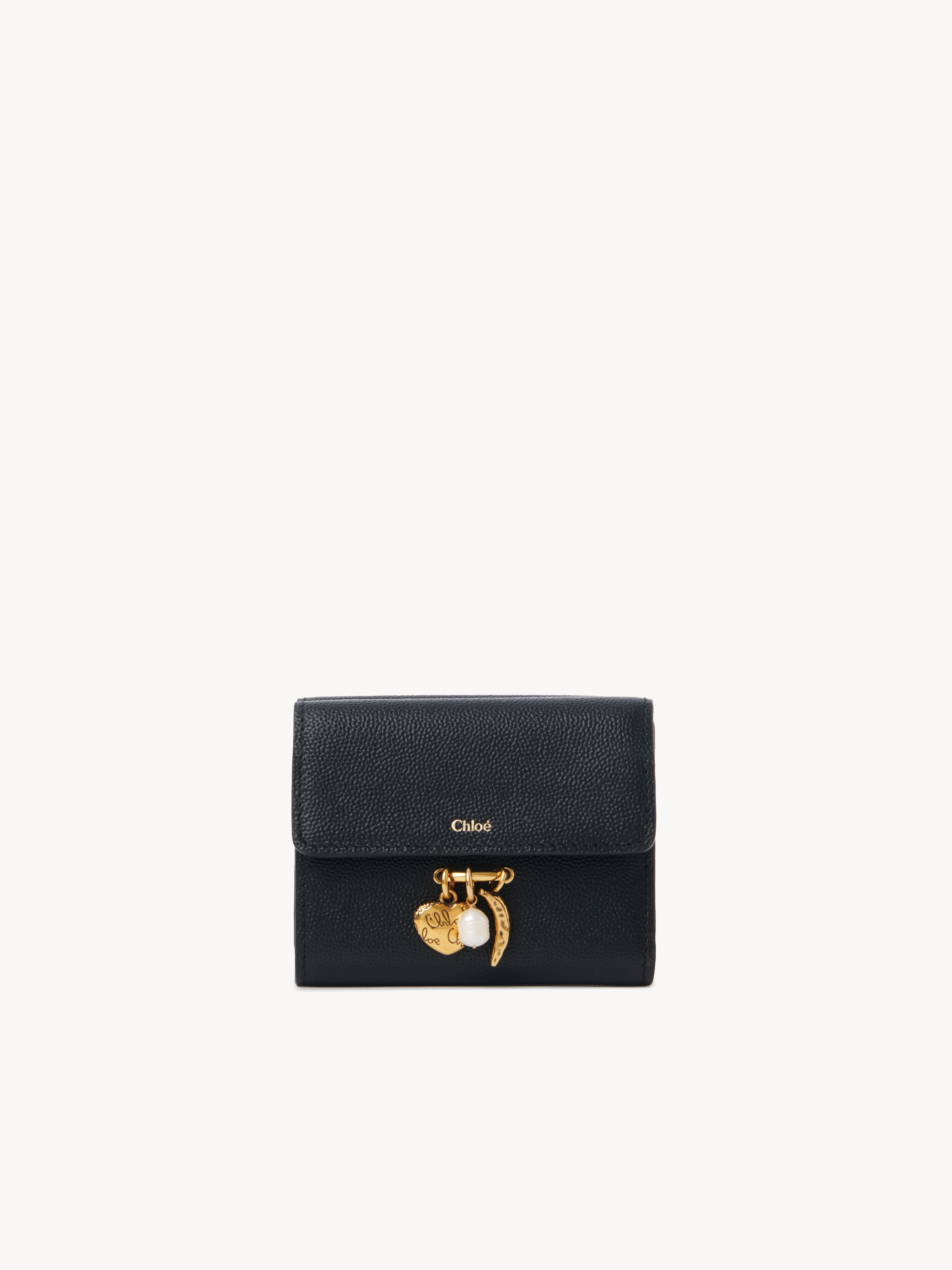 Chloé Charms long wallet with flap in grained leather - NaN
