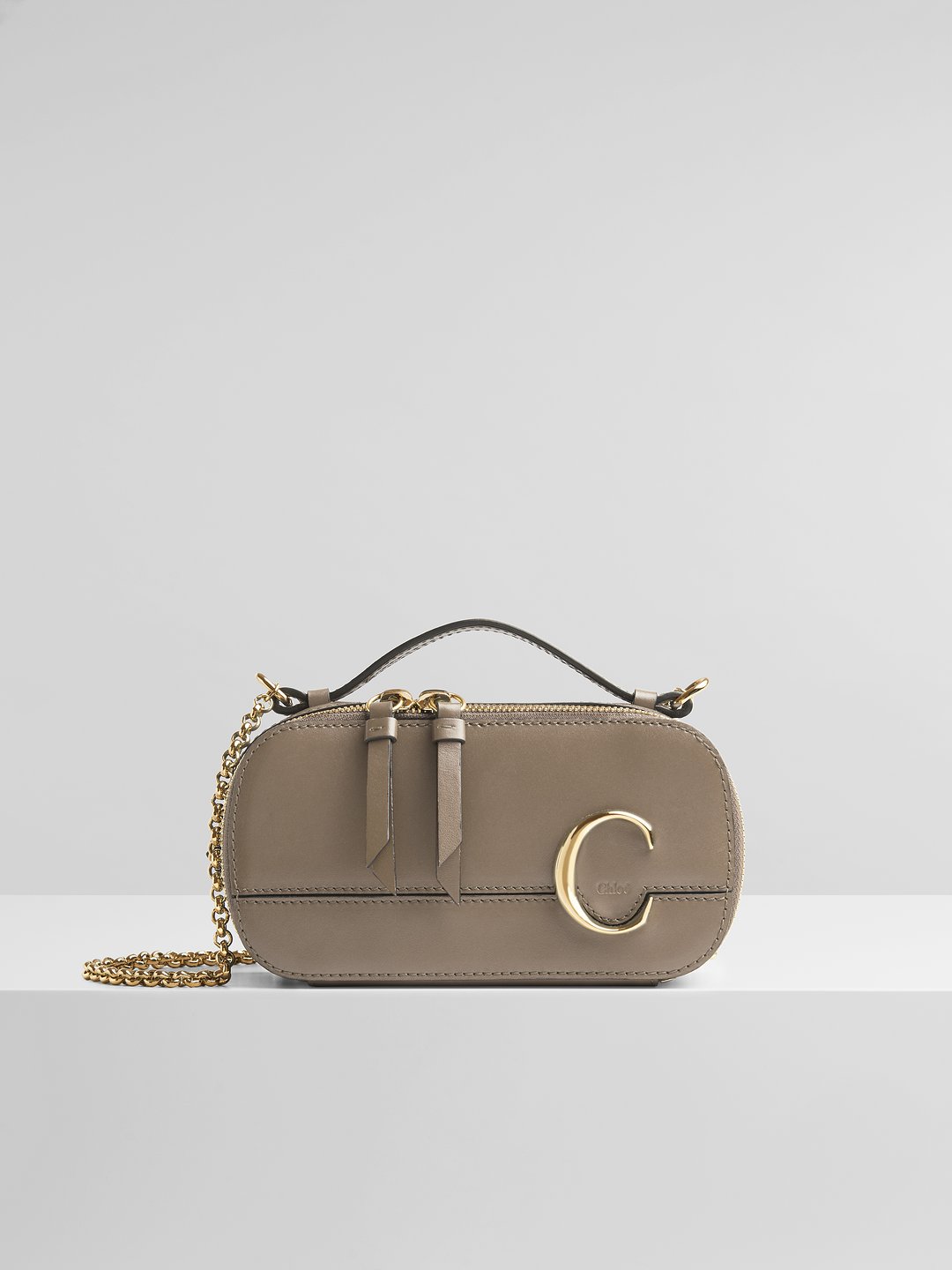 Chloé 「CHLOÉ C」ヴァニティミニバッグ | Chloé JP